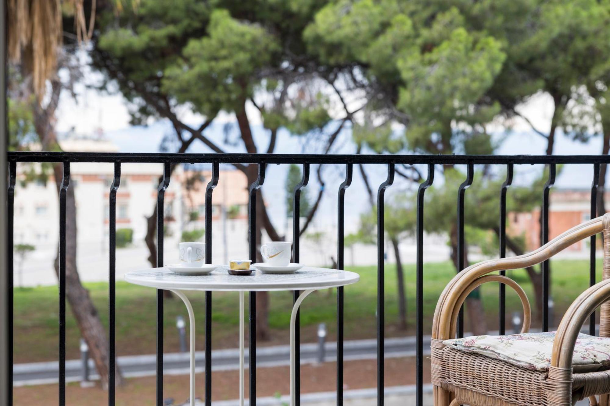 Il Balcone Sullo Stretto Panzió Reggio di Calabria Kültér fotó
